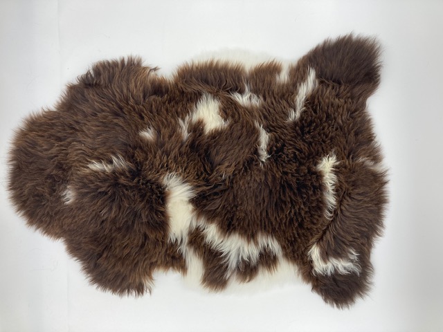 Natural Sheepskin Pelt A20 | Engel Worldwide